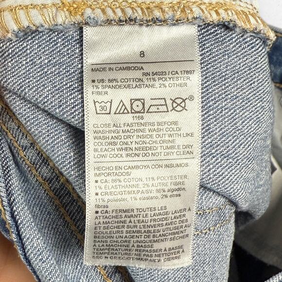 Old Navy Mid-Rise Wow Boyfriend Women's Size 8 Medium Wash Some Stretch - Picture 4 of 4